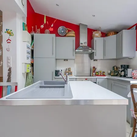 Spinelle - Maison 3 Avec Jardin - A 100 M Holiday home